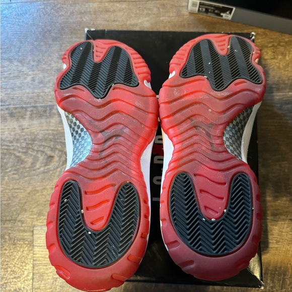 Jordan 11 Low Concord Bred main image 4